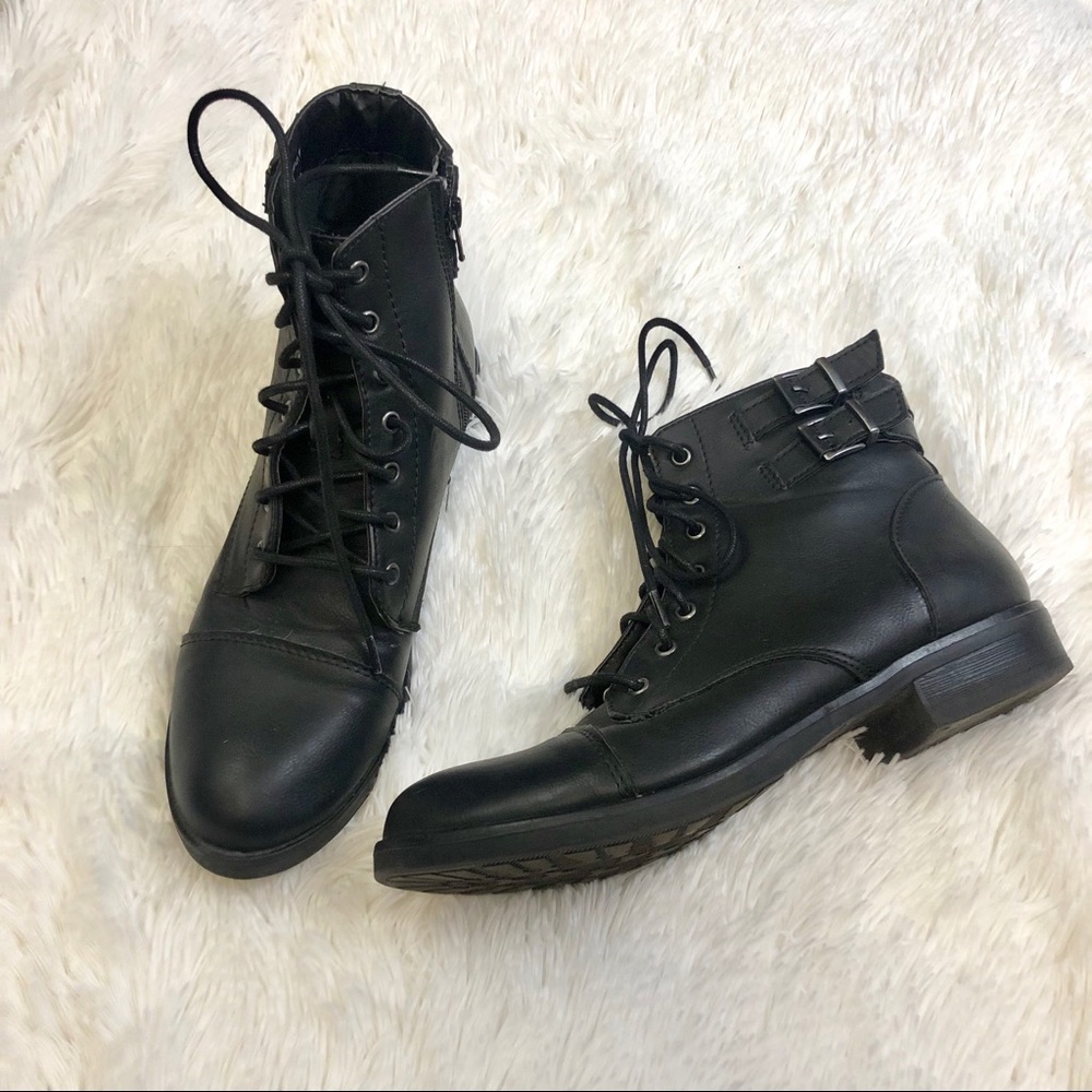 Madden Girl Black Combat Boots 9M